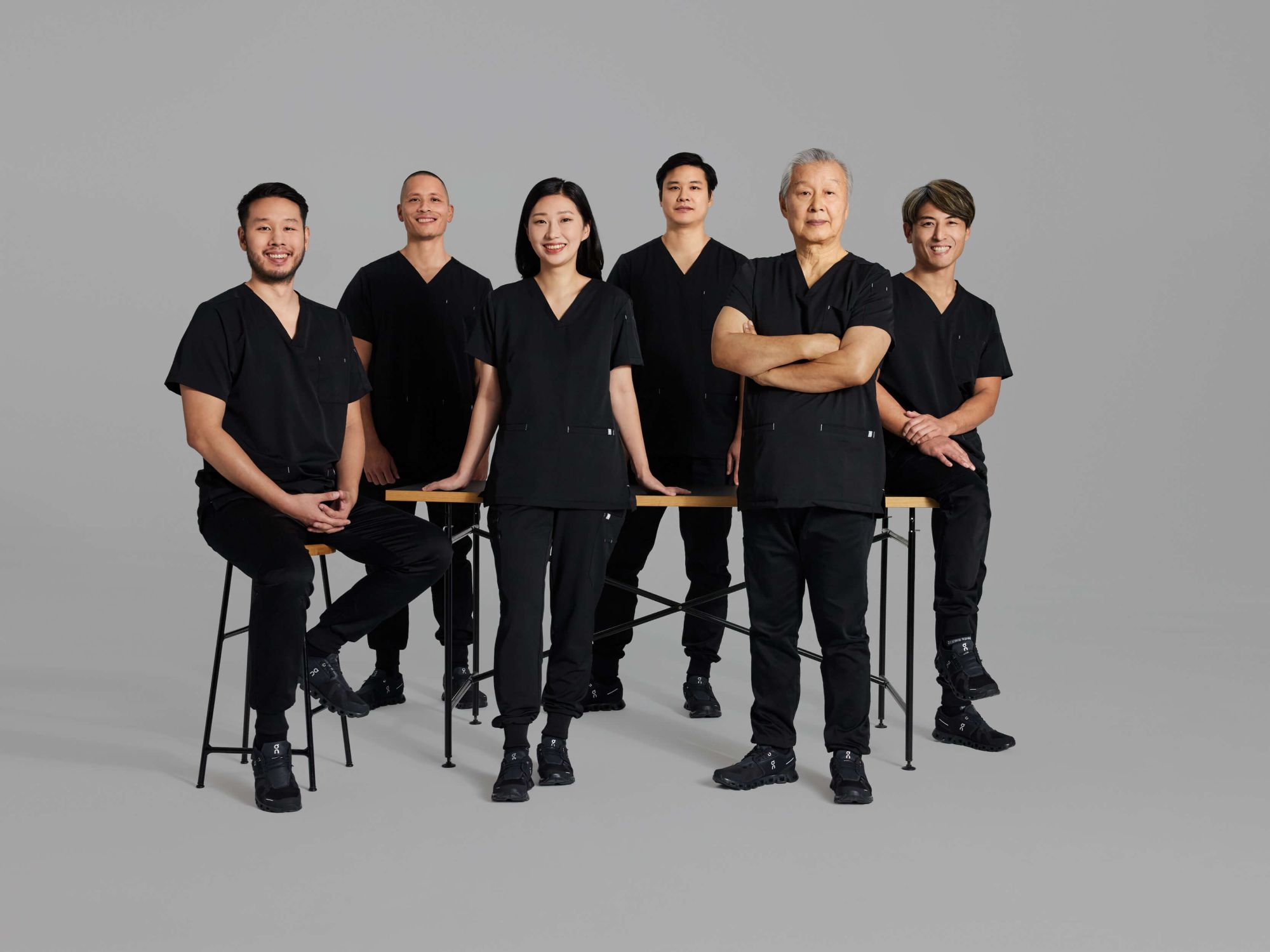 Das Team von TCM.ch – sechs Therapeutinnen und Therapeuten